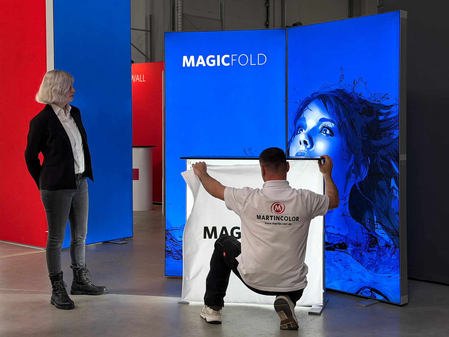MAGIC FOLD - Einspannen der Textilgrafik MAGIC FOLD - Einspannen der Textilgrafik